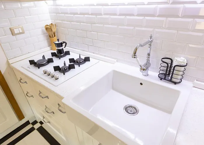 Apartment Star By In Rome