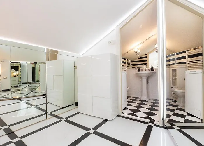 Apartment Star By In Rome